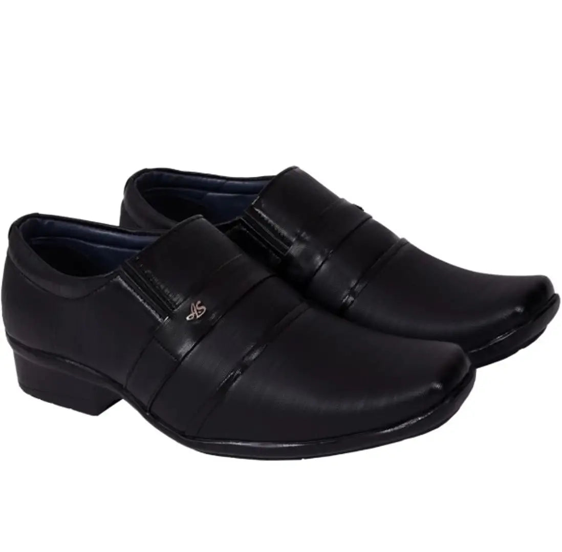 1667561741570_IMG_20221013_132436-originnm80prcnt Classy Patent Leather Slip-On Shoes for Men
