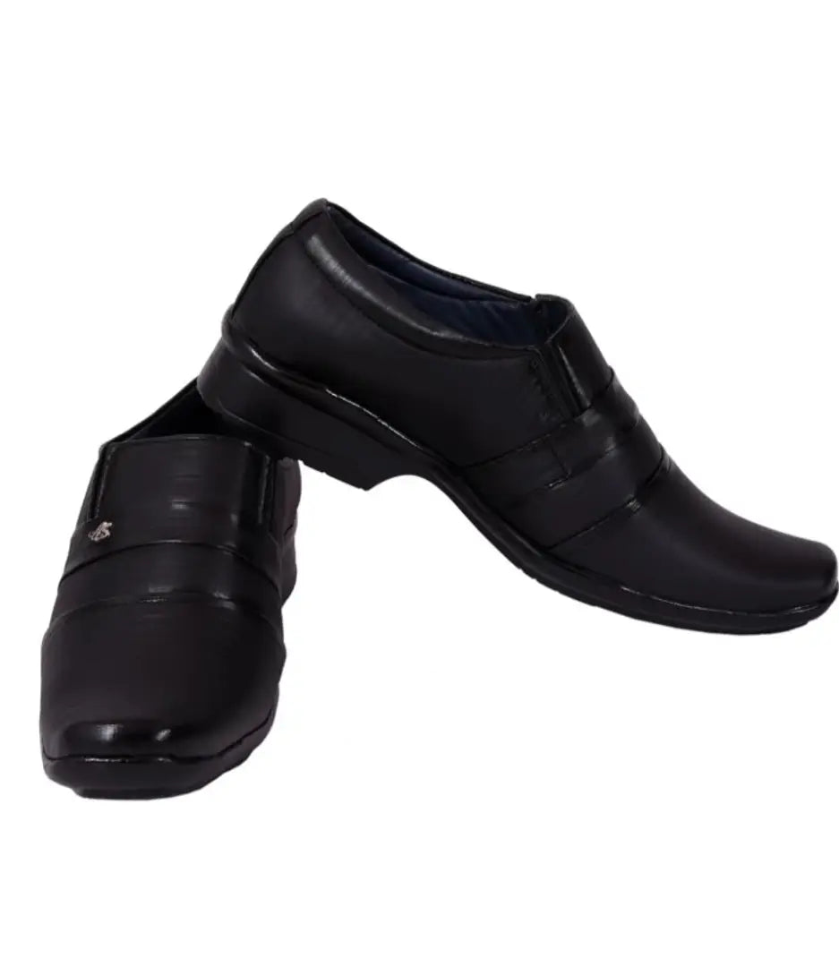 1667561742092_IMG_20221013_132459-originnm80prcnt Classy Patent Leather Slip-On Shoes for Men