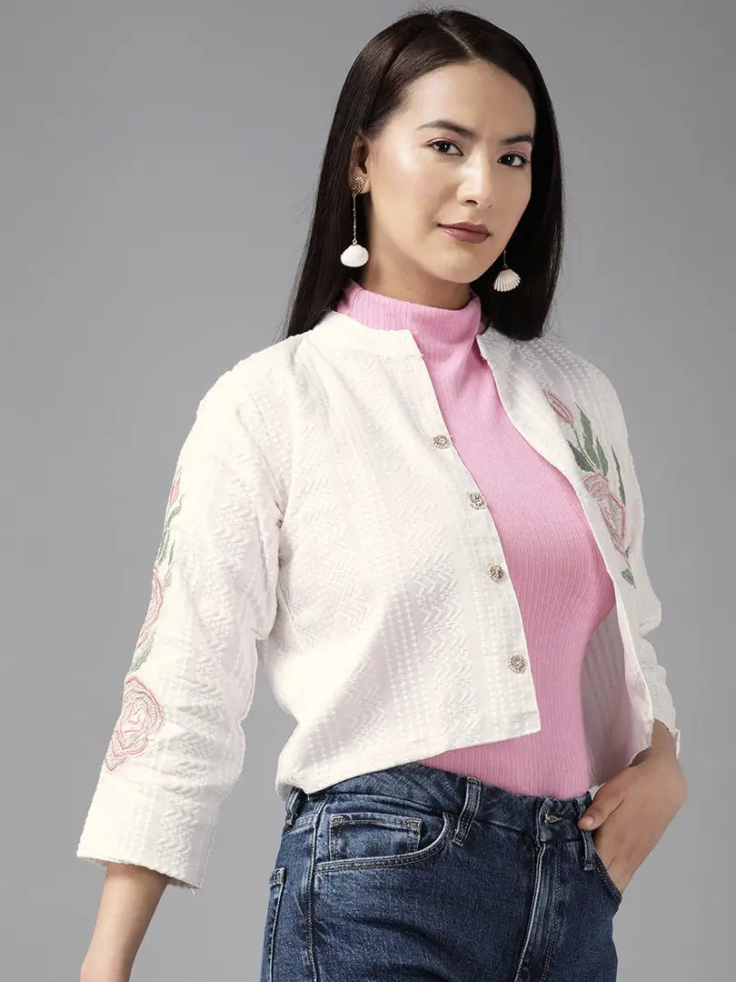 5335373c-6209-4bdc-9c98-154619154584_17769822-originnm80prcnt Aarika Womens White Color Embroidered Ethnic Jakcet