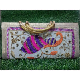 Beautiful Handle Clutches